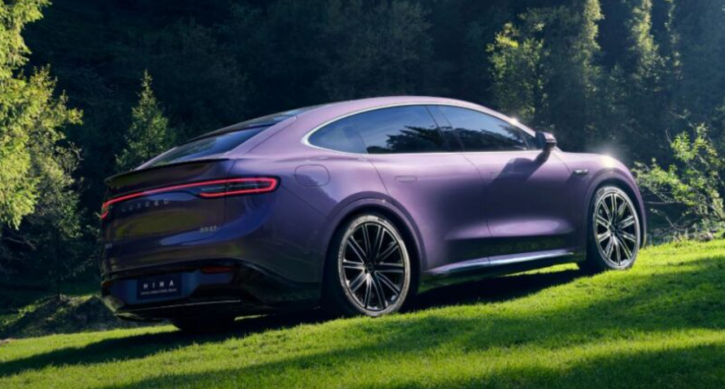 Luxeed R7