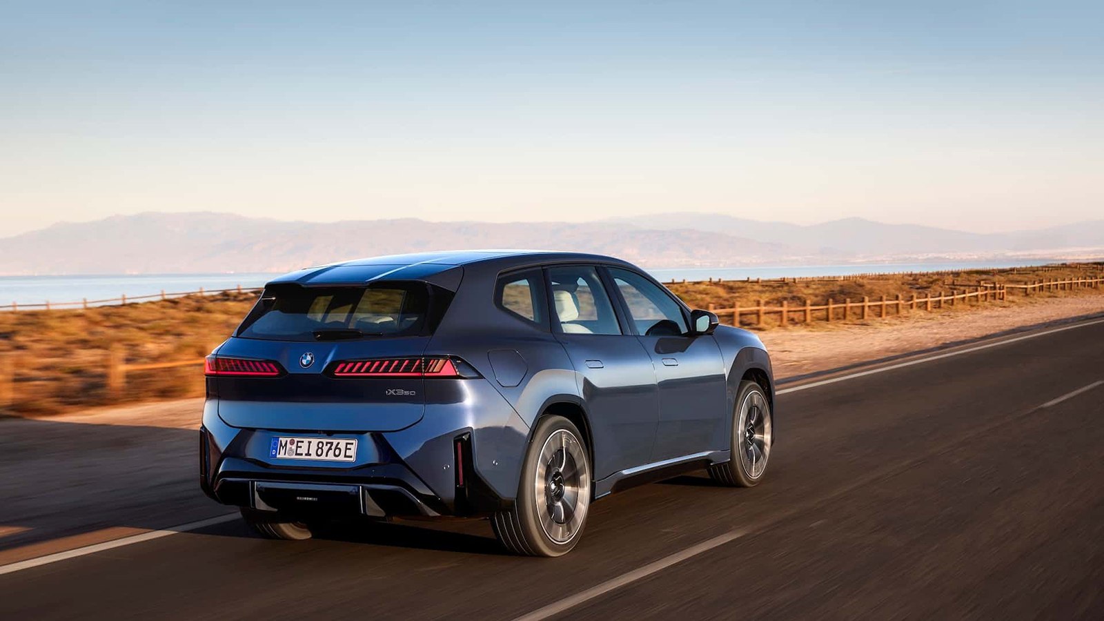 BMW iX3