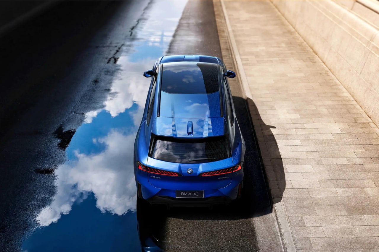 BMW iX3L